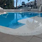 Olivia's House شقة